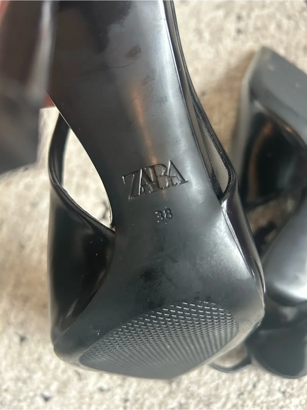 NWOT Zara Slingback Pointed Toe Pumps Size 7.5/38